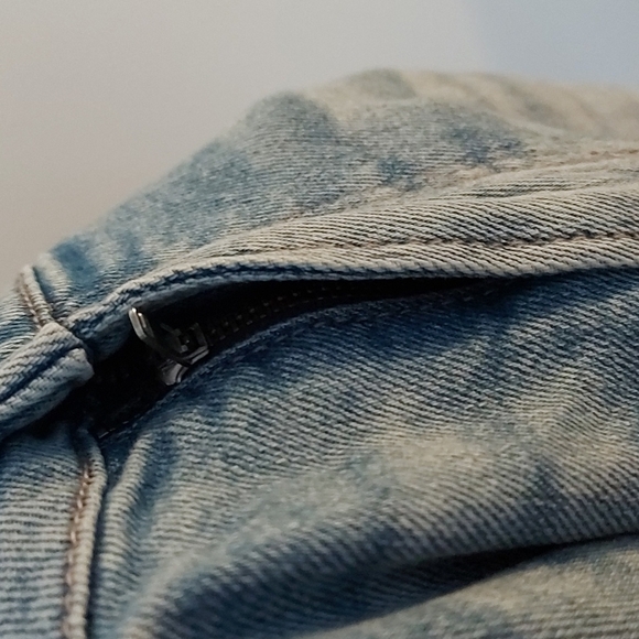 NWT American Eagle 90s Bootcut Jeans Cropped  Medium Wash Size 20 - Picture 9 of 9